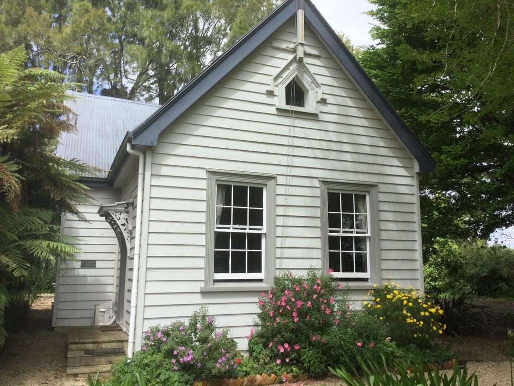 The Old School House Guest House เท อวามูทู ภายนอก รูปภาพ