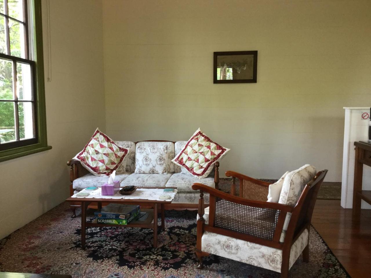 The Old School House Guest House เท อวามูทู ภายนอก รูปภาพ